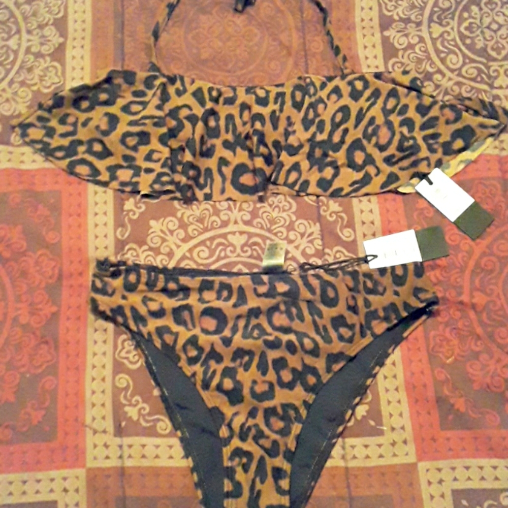 Bathing suit